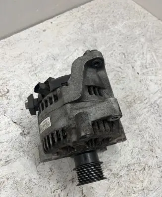 BMW 1 F20 F21 Generator/alternator 8626086
