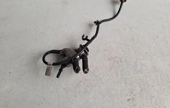 Volkswagen Caddy AdBlue injector 04L131113Q 0444025046 090117030438