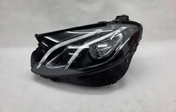 Mercedes-Benz E W213 Headlight/headlamp A2139067706