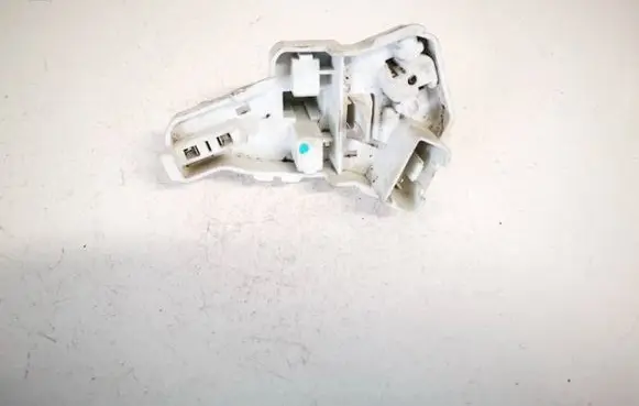 Volkswagen PASSAT CC Tail light bulb cover holder 3c8945257a