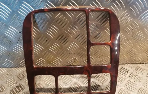 Other center console (tunnel) element