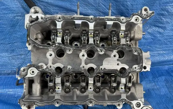 Renault Austral Engine head 
