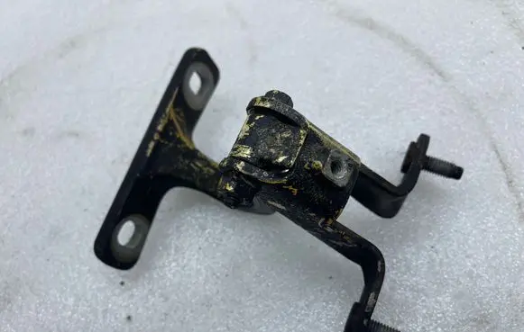 Tesla Model Y Tailgate/trunk/boot hinge ES03H