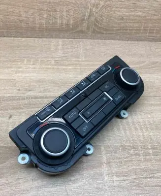 Volkswagen Golf VI Climate control unit 5K0907044ER 5HB009746