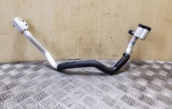 Audi A5 8T 8F Air conditioning (A/C) pipe/hose 8K2260712A