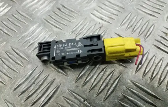 Audi A4 S4 B6 8E 8H Airbag deployment crash/impact sensor 8E0959651A