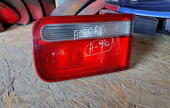Honda Accord Tailgate rear/tail lights 236208