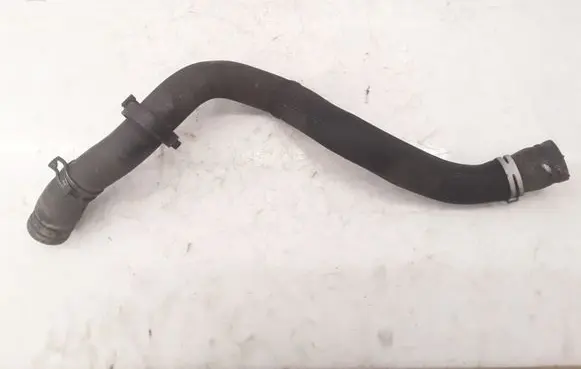 Renault Megane III Engine coolant pipe/hose