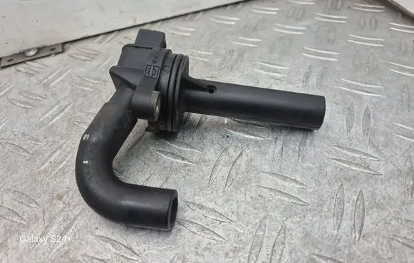 Volvo V70 Valve 08531288 3900160992