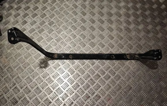 Jeep Grand Cherokee Fuel tank mounting bracket CHA2