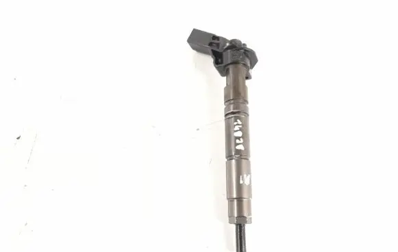 Mercedes-Benz R W251 Fuel injector 6420701387 6420701987