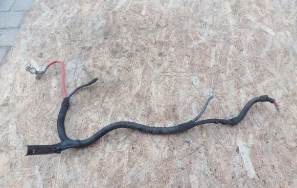 Opel Corsa D Positive cable (battery)