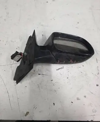 Audi A4 S4 B5 8D Front door electric wing mirror E6024743