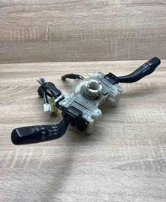 Mazda Premacy Wiper turn signal indicator stalk/switch 4GE6T17B366