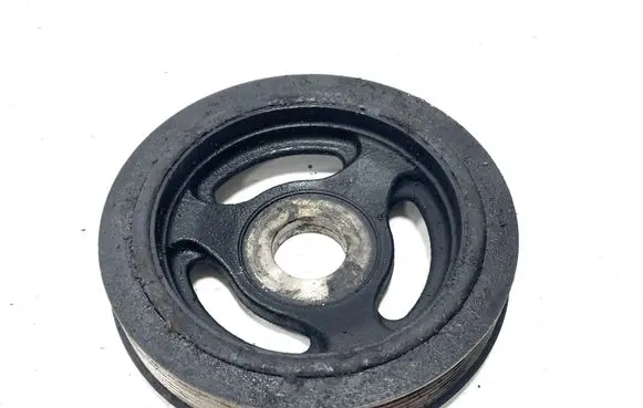 Peugeot 5008 Crankshaft pulley E110124A