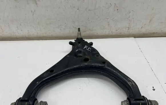 Front lower control arm/wishbone