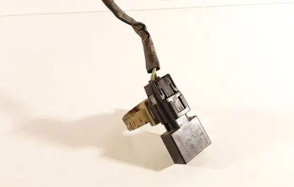 Mazda 3 I Other relay 250047