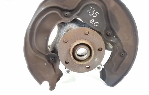 Audi A8 S8 D4 4H Rear wheel hub