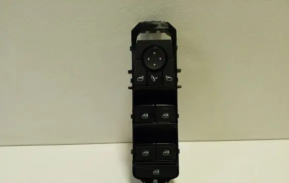Nissan Qashqai J12 Electric window control switch 254016UB4A
