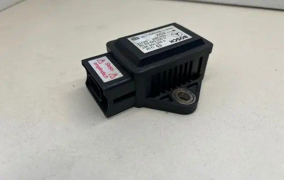 Mercedes-Benz E W211 ESP acceleration yaw rate sensor A0035420318 0265005267 0031565