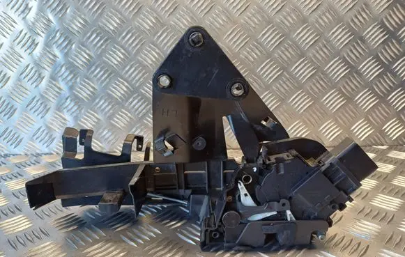 Ford Focus Front door lock 2400000 924003100