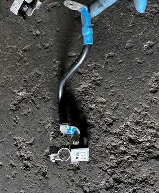 Hyundai Santa Fe Negative earth cable (battery) 37180S1100