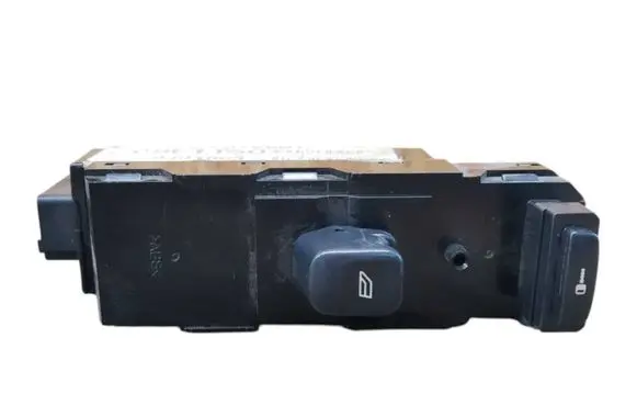 Volvo XC70 Electric window control switch 30658147 MP384200183 03W38E