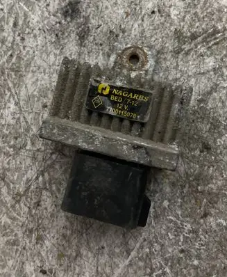 Renault Laguna I Glow plug pre-heat relay 7700115078