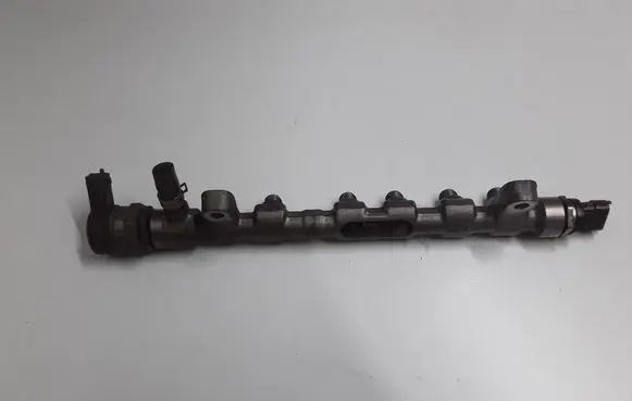 Honda CR-V Fuel main line pipe 16610P3LG01