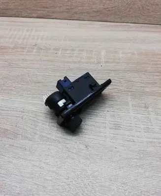 BMW 5 E39 Other switches/knobs/shifts 8368975