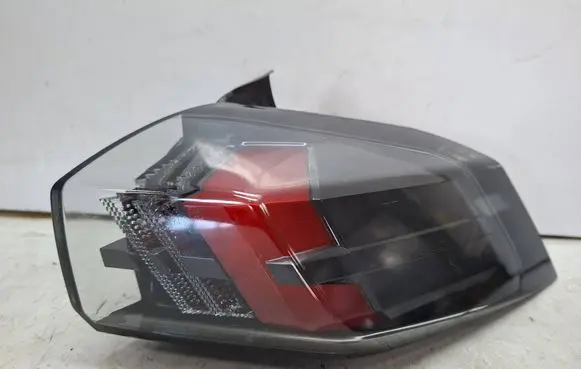 Peugeot 2008 II Rear/tail lights S27647928 9838190480