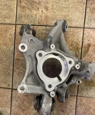 Tesla Model 3 Rear wheel hub spindle/knuckle 104441600F
