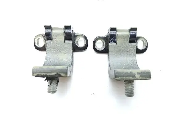 Volkswagen Touran I Tailgate/trunk/boot hinge 1J9827301
