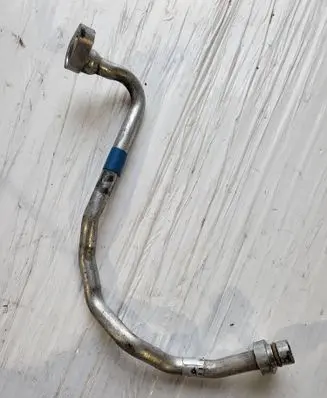 Air conditioning (A/C) pipe/hose