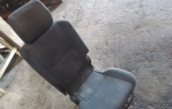 Rear seat