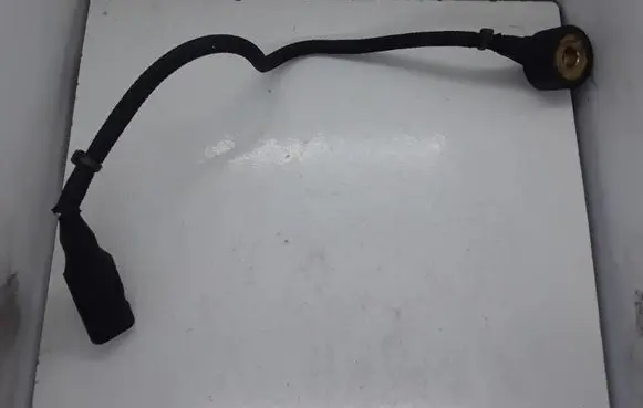 Mercedes-Benz Sprinter W906 Detonation knock sensor A0071531228
