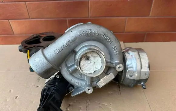 Renault Master III Turbo 144118020R
