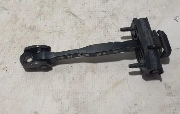 Volvo C40 Rear door check strap stopper 31457263