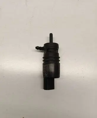 BMW 5 F10 F11 Windscreen/windshield washer pump 7302589