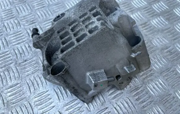 Peugeot 508 RXH Fuel filter bracket/mount holder 9804498180
