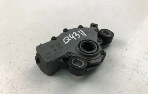 Mitsubishi Eclipse Intake manifold valve actuator/motor ME15023