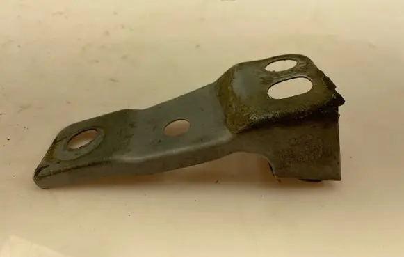 Audi A7 S7 4G Fender mounting bracket 4G8809321