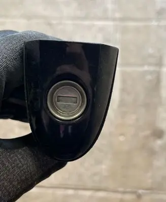 Hyundai Santa Fe Front door lock (next to the handle) 