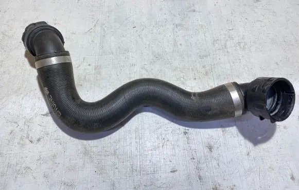 Mercedes-Benz C W205 Engine coolant pipe/hose A2055017484 BL62541