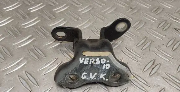 Toyota Verso Rear door upper hinge 