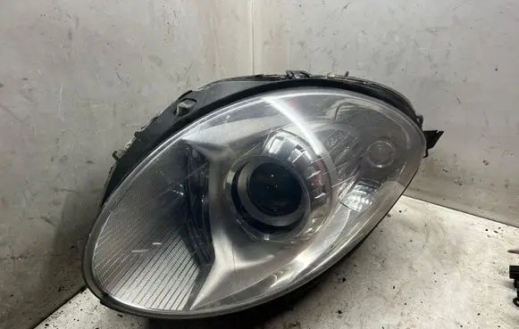 Mercedes-Benz R W251 Headlight/headlamp 26344802