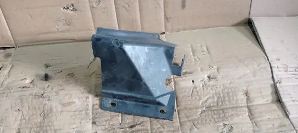Chevrolet Camaro Intercooler air guide/duct channel 84141572