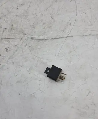 Mitsubishi Pajero Other relay