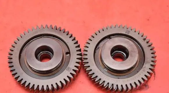 Jeep Compass Crankshaft pulley A1650301813