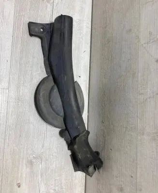 BMW 1 F20 F21 Engine compartment rubber 7307863